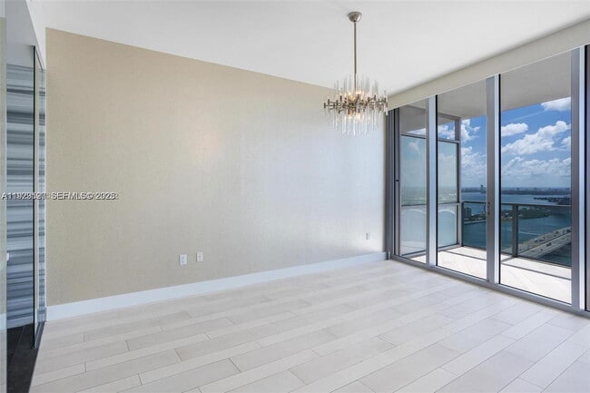 Building Photo - 1100 Biscayne Blvd