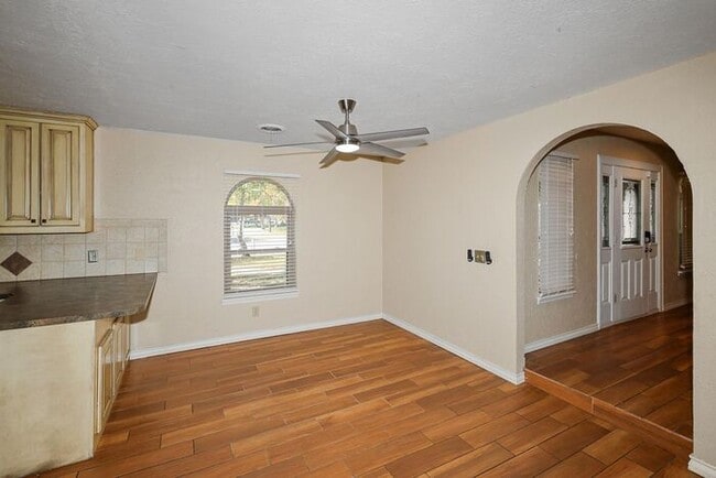 Building Photo - 5307 Winslow St