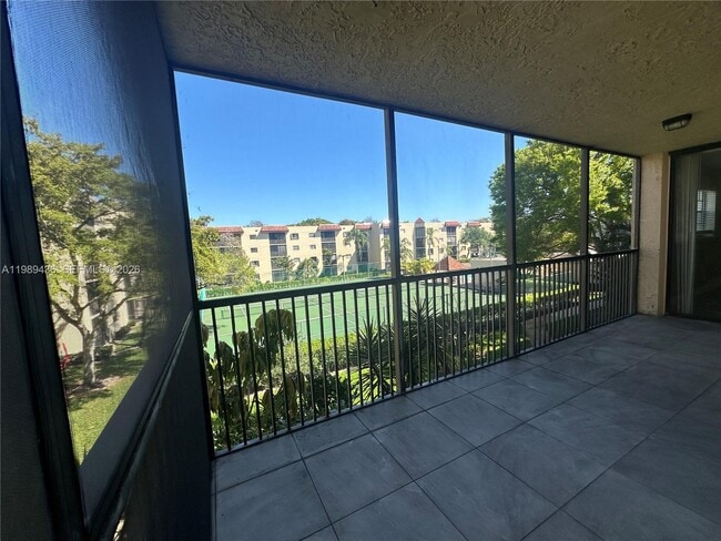 Building Photo - 10401 W Broward Blvd