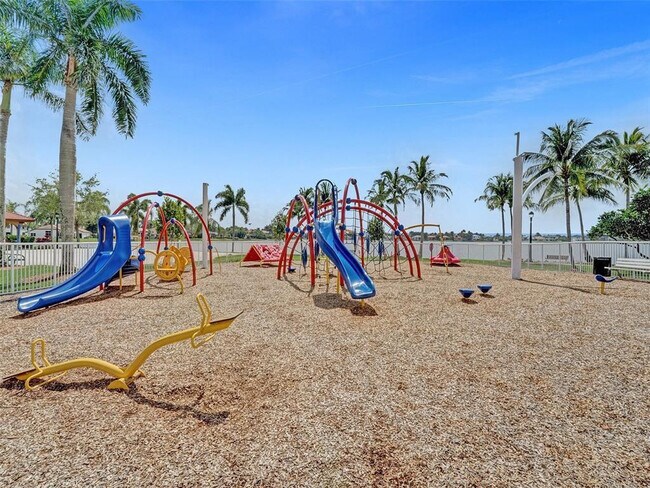 Building Photo - 18713 SW 26th St