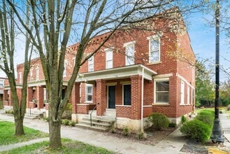 Building Photo - Available Now!!! Newly Renovated Merion Vi...