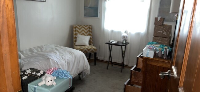 Building Photo - 1918 Porter Ave