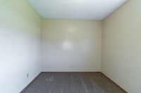 Building Photo - 2231-2237 SW 19
