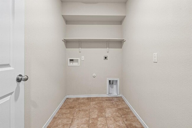 Building Photo - 5809 Harriet Tubman Ave