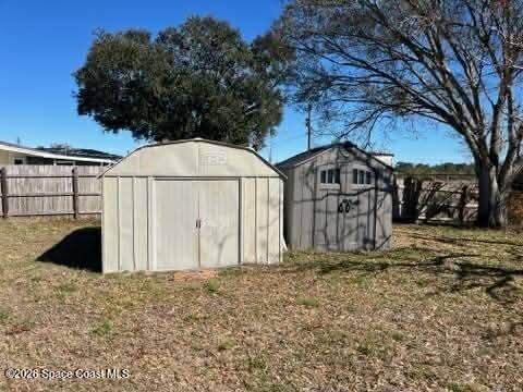 Building Photo - 3210 Edgewood Dr NE