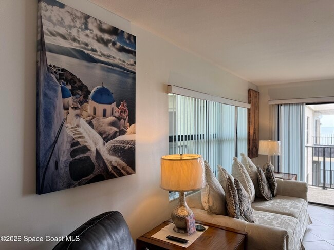 Building Photo - 201 International Dr