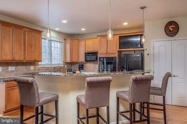 Building Photo - 9776 Corbett Cir