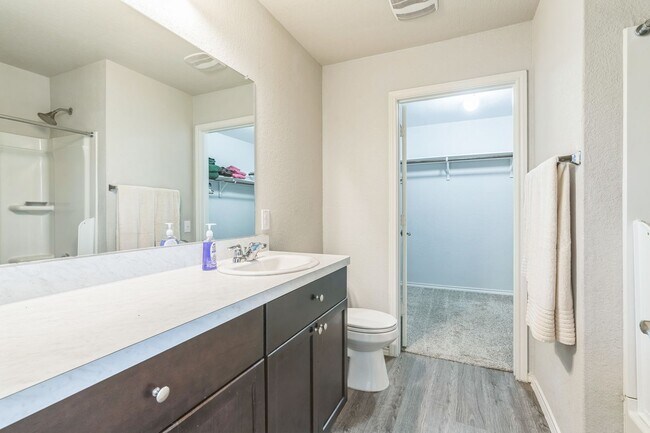 Building Photo - 7103 Cozy Run