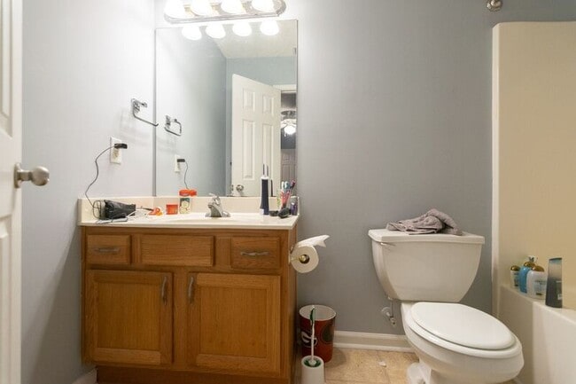 Building Photo - 1325 Cedar Shoals Dr