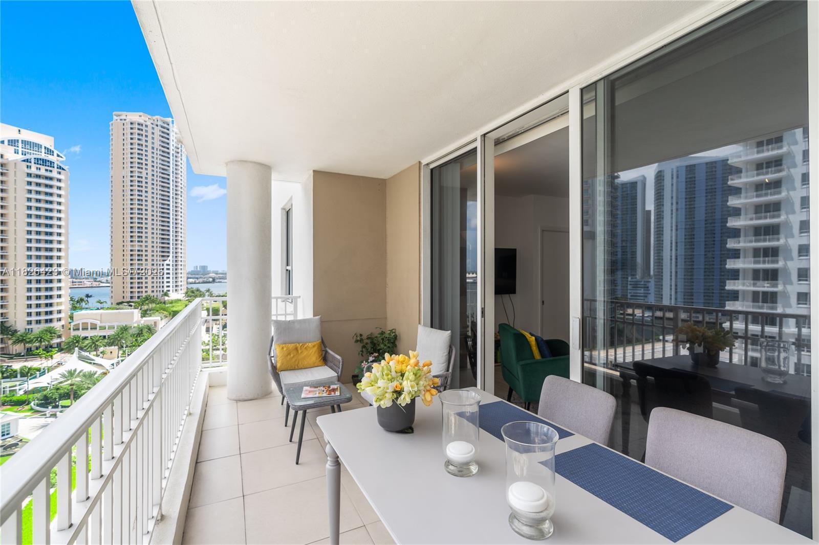 Building Photo - 701 Brickell Key Blvd