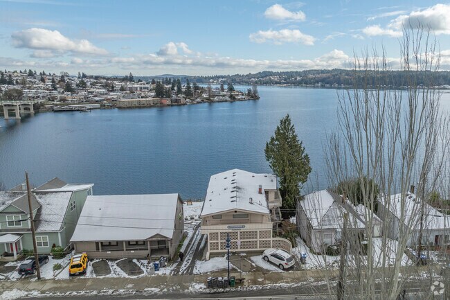 Building Photo - 618 Washington Ave