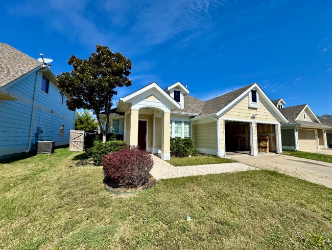 Building Photo - 9836 Wild Ginger Dr