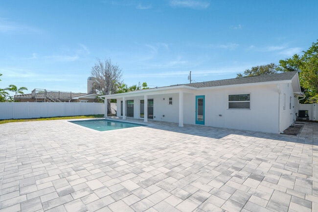 Building Photo - 4107 Miller Dr