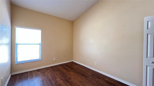 Building Photo - 16709 Fresh Meadow Dr
