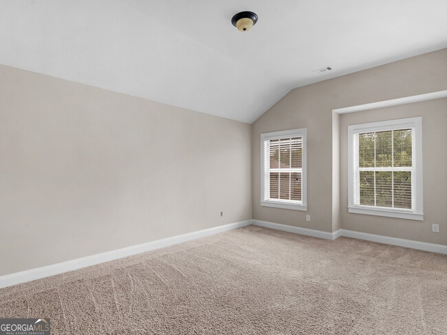 Building Photo - 185 Regency Pl