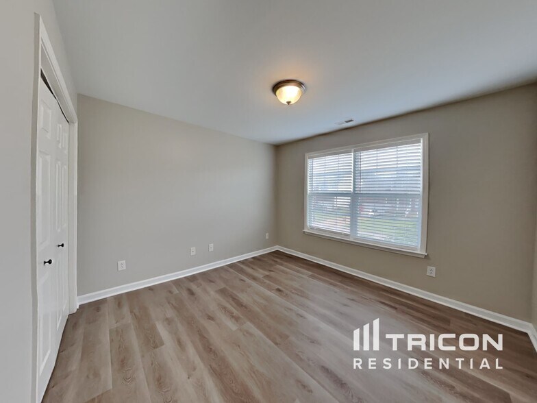 Building Photo - 1024 Watauga Ct