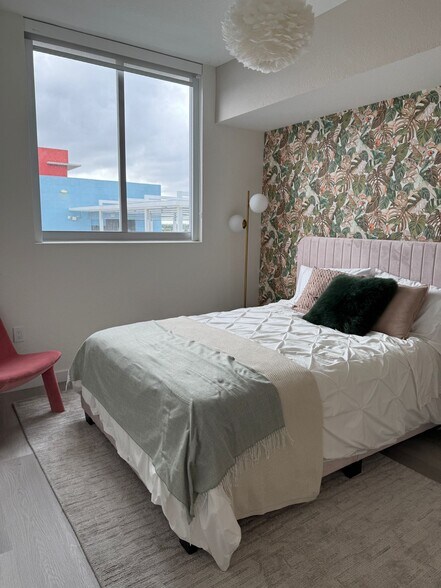 Building Photo - 10743 NW 78th Ter