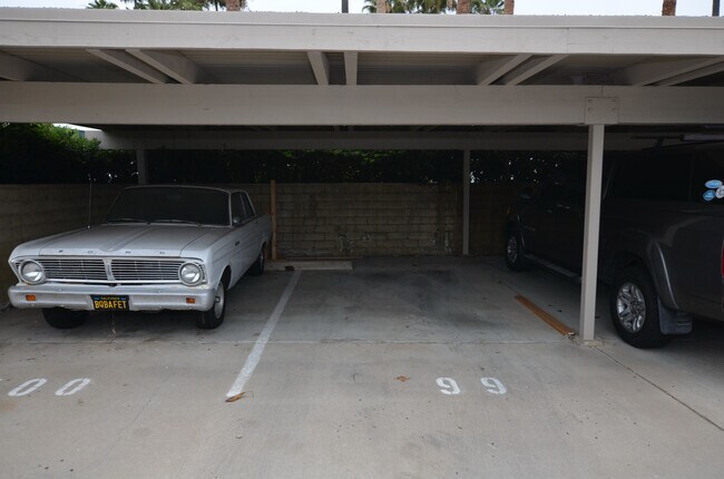 Building Photo - 2Bd/2Ba Coronado Cays on the channel, Boat...