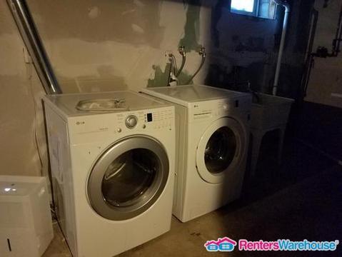 Building Photo - 161 90th Ln NE