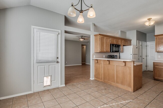 Building Photo - 1717 Briarcreek