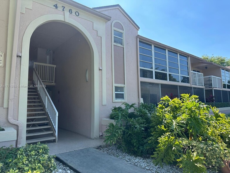 Building Photo - 4760 NW 102nd Ave