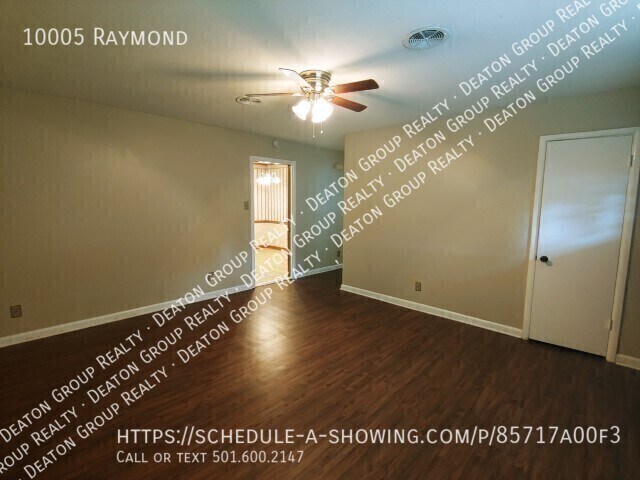 Building Photo - 10005 Raymond-