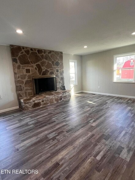 Building Photo - 3408 Hackberry Rd