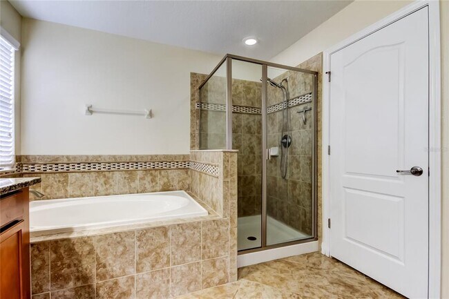 Building Photo - 10224 Celtic Ash Dr