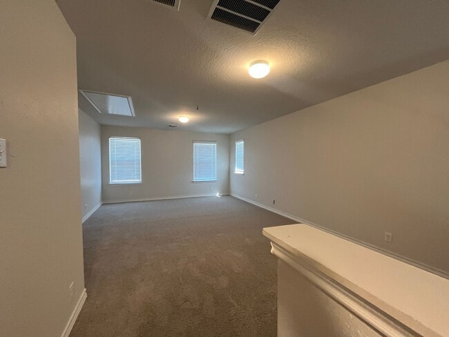 Building Photo - Spacious 4-Bedroom, 3-Bath Two-Story Home, 2,702 Sq Ft with Office & Covered Patio