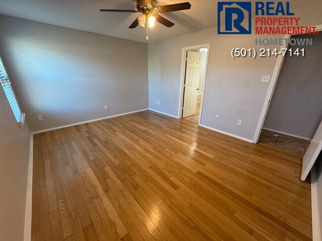 Building Photo - 2503 S 1st St