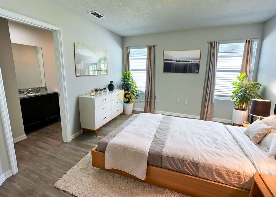 Building Photo - 6450 Sweetbay Ln