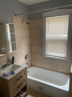 Building Photo - 1537 N Linder Ave