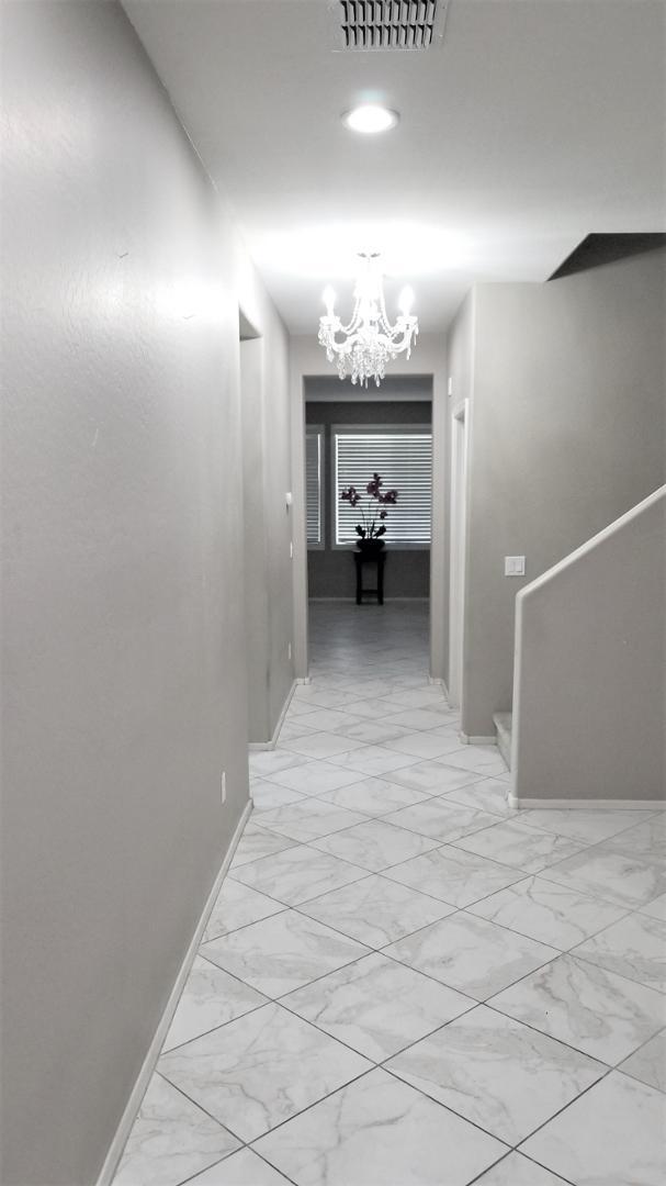 Building Photo - 2248 E Ottawa Ln