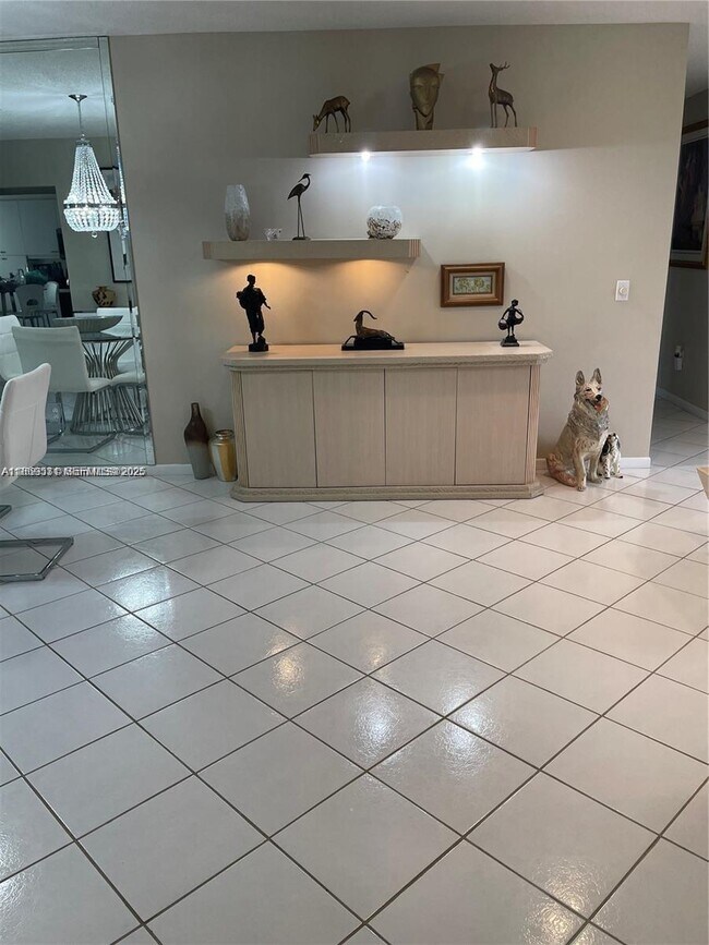 Building Photo - 5133 Brisata Cir