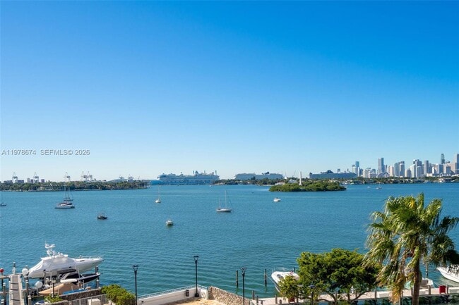 Building Photo - 11 Island Ave