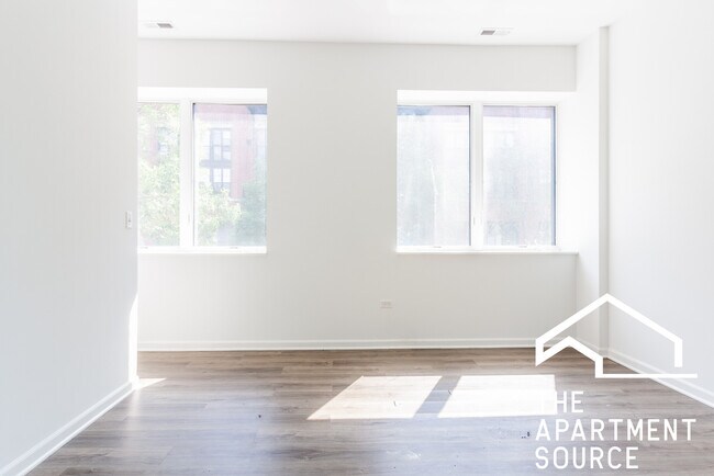 Building Photo - 2550 S Wabash Ave