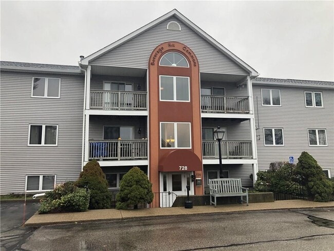 Building Photo - 728 Beverage Hill Ave