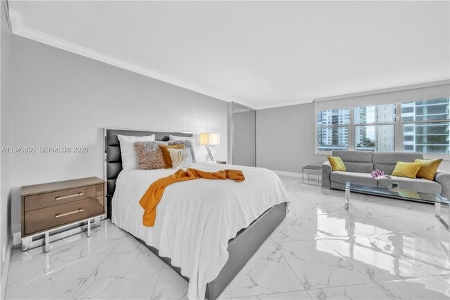 Building Photo - 2501 S Ocean Dr