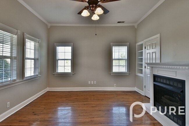 Building Photo - 5674 Duncan Rd