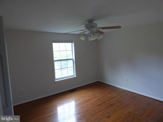 Building Photo - 13422 Country Ridge Dr