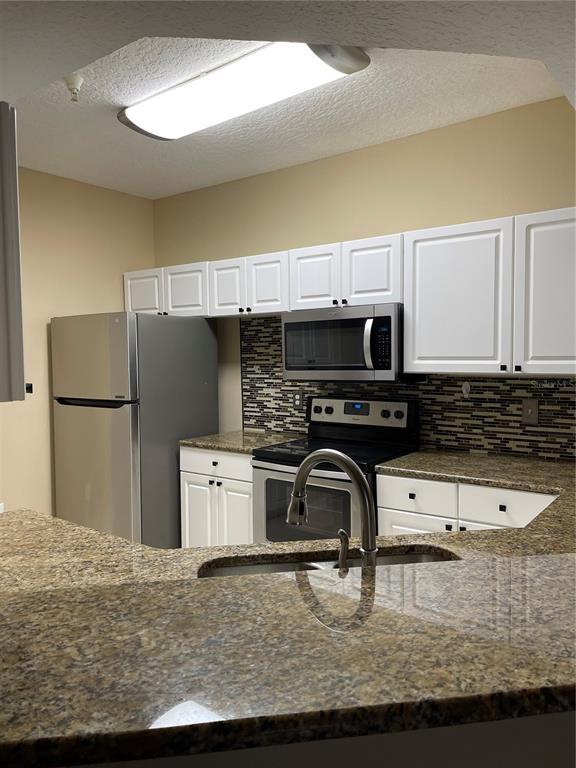 Building Photo - 5560 Metrowest Blvd