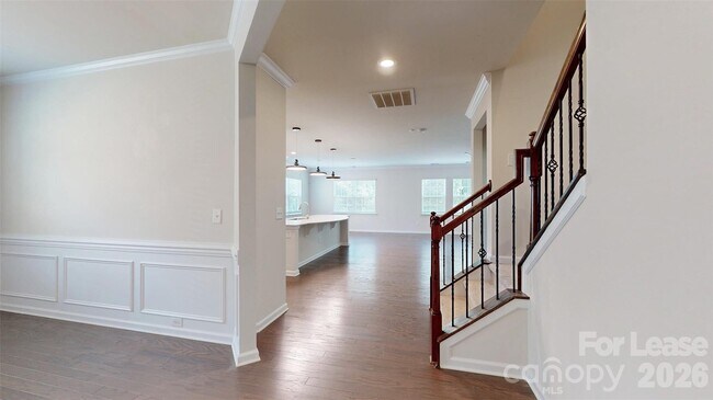Building Photo - 15718 Aviary Orch Wy