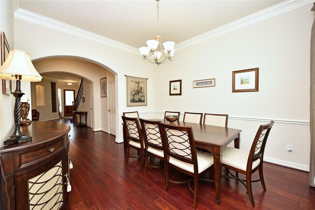 Building Photo - 1226 Sopris Dr
