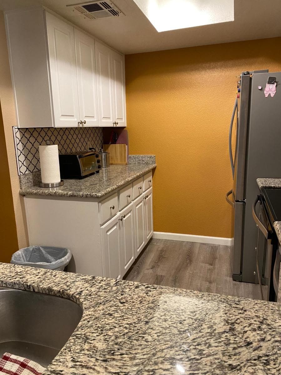 Building Photo - 4850 E Desert Cove Ave