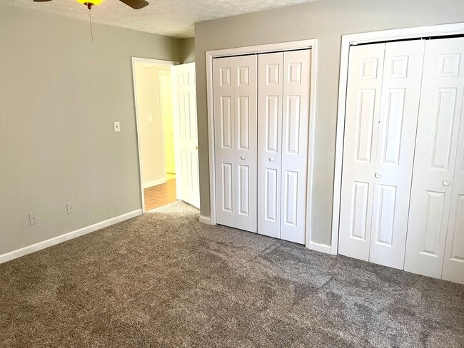 Building Photo - Welcome to this charming home located in S...