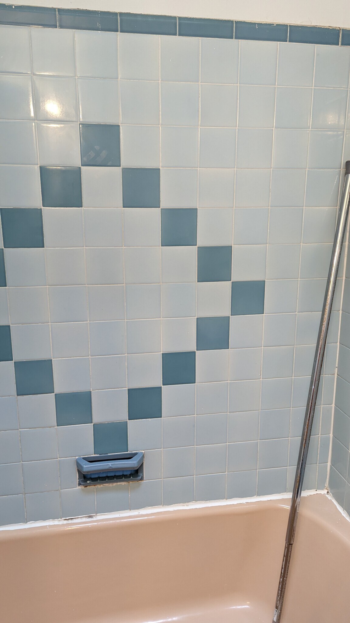 Building Photo - 6550 N Gratz St