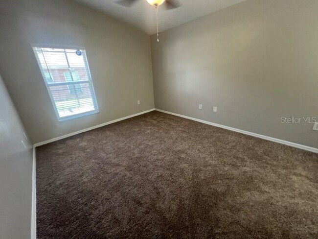 Building Photo - 30936 Burleigh Dr