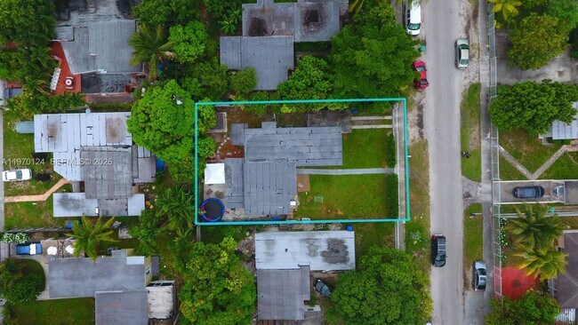 Building Photo - 335 NW 109th St