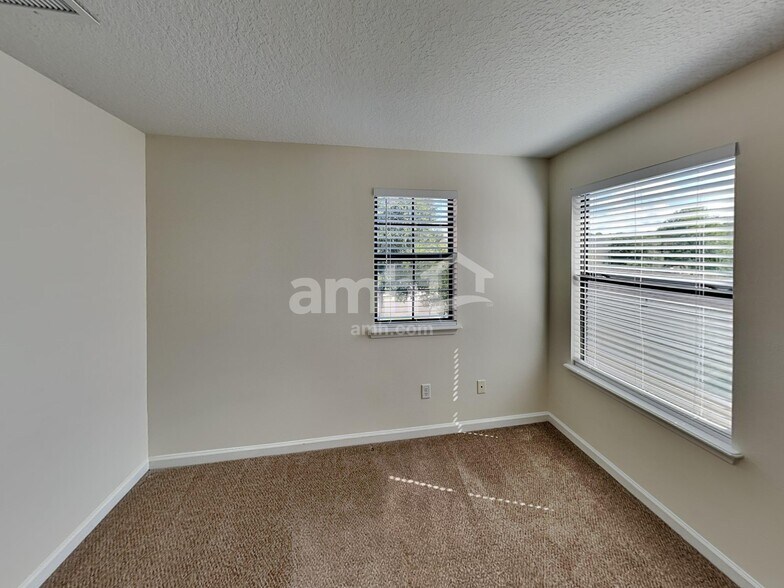 Building Photo - 440 Forest Meadow Ln