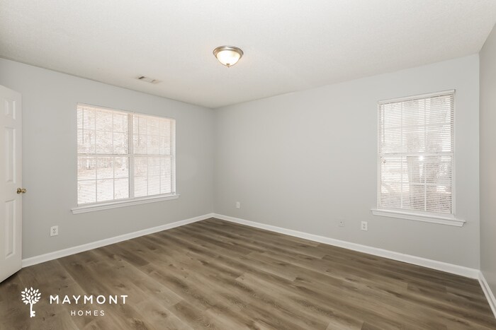 Building Photo - 1394 N Hampton Dr